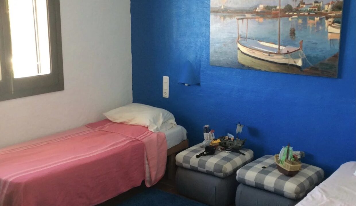 Picture-86104366-12 (2)